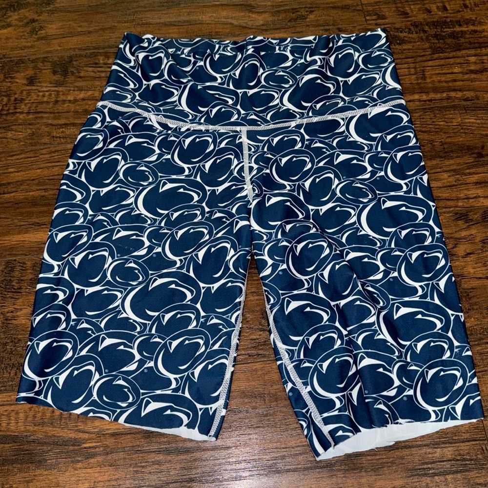 Penn state biker shorts medium